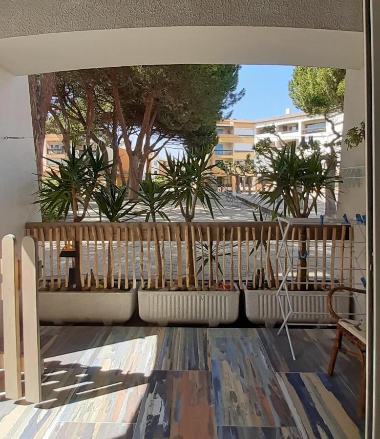 T2-3 Cabine Les Yuccas 200 M Plage Du Boucanet Rive Droite Grau Du Roi Ideal 2-4 Pers Le Grau-du-Roi Zewnętrze zdjęcie